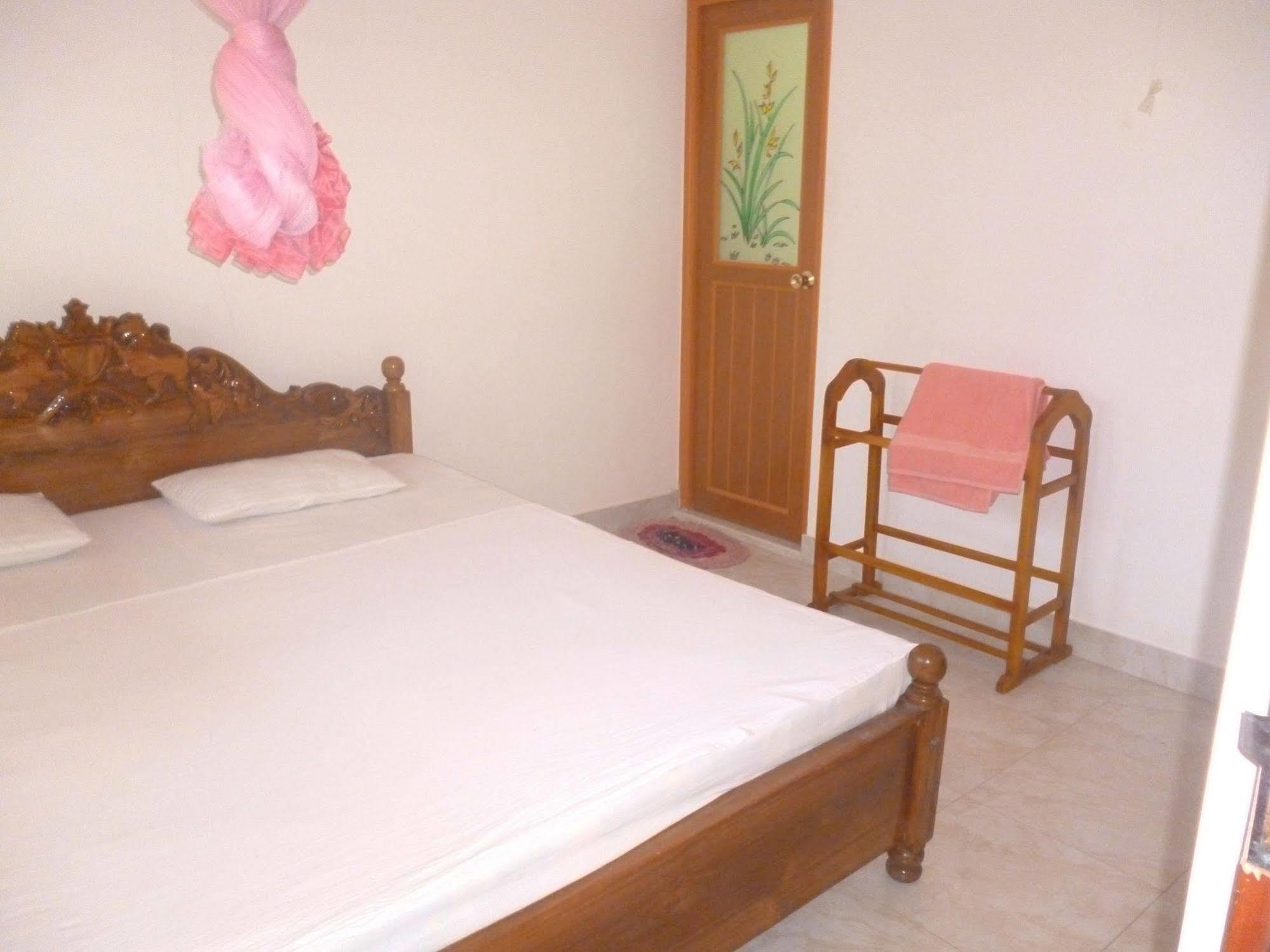 Seaview Paradise Inn 웰리가마 외부 사진